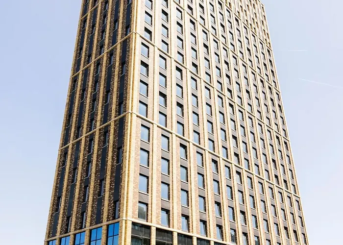 The Social Hub Extended Hotel 4*