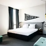 Otel The Social Hub Extended 4*